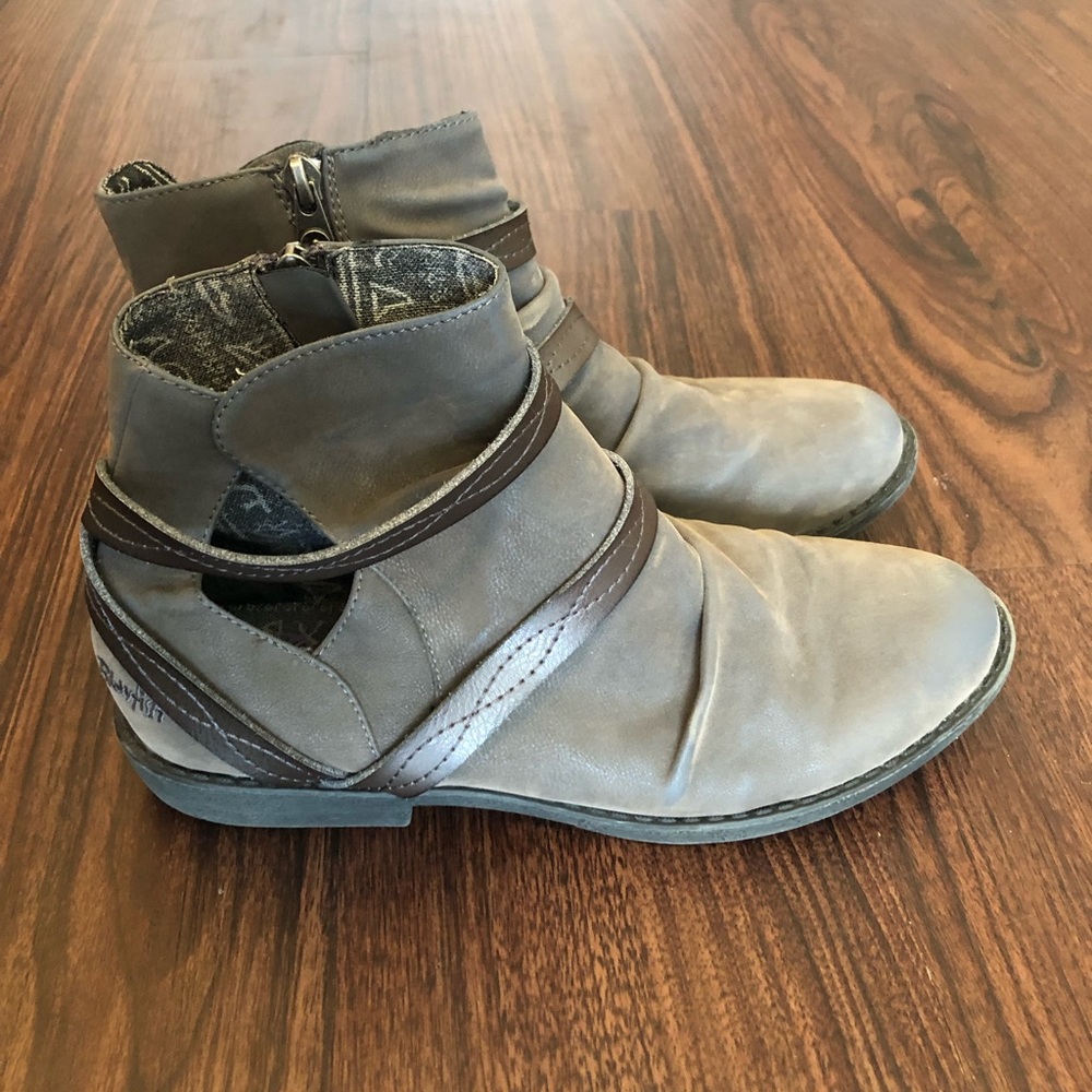 Ankle booties